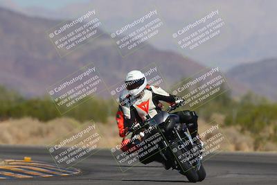 media/Nov-06-2023-Moto Forza (Mon) [[ce023d0744]]/3-Intermediate Group/Session 3 (Turn 5)/